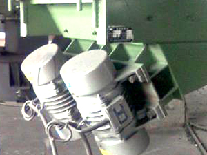 應(yīng)用于電磁振動給料機(jī)